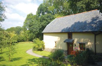 2 Bed in Meshaw Holiday Home