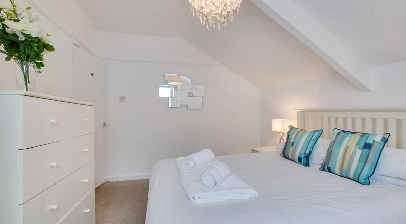 Photo of 2 Bed in St Ives