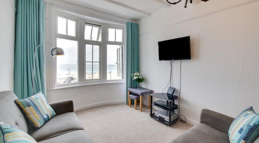 Photo of 2 Bed in St Ives