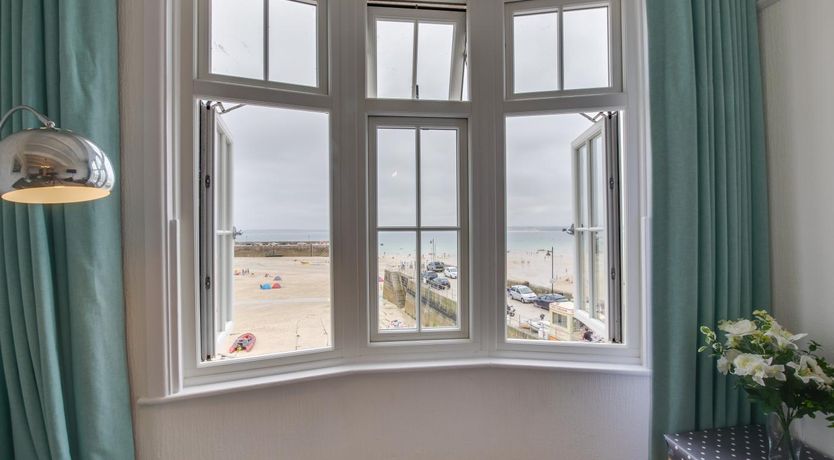Photo of 2 Bed in St Ives