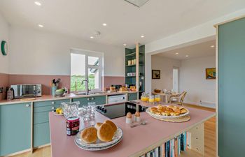 4 Bed in Bude Holiday Home