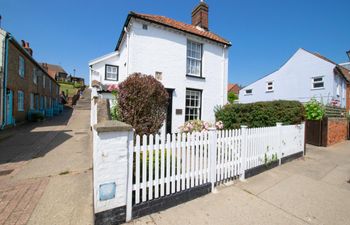 2 Bed in Aldeburgh Holiday Home