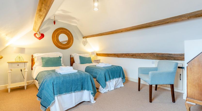 Photo of 2 Bed in Whitby