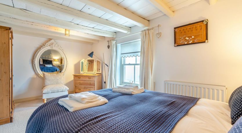 Photo of 2 Bed in Whitby