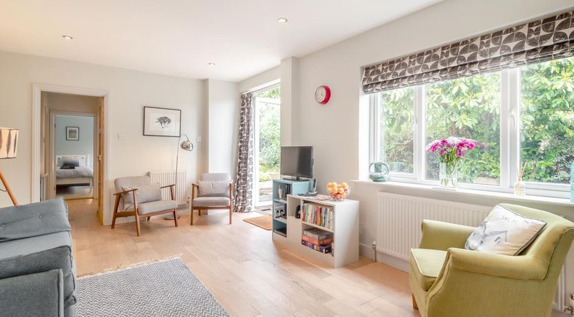 Photo of 3 Bed in Snape