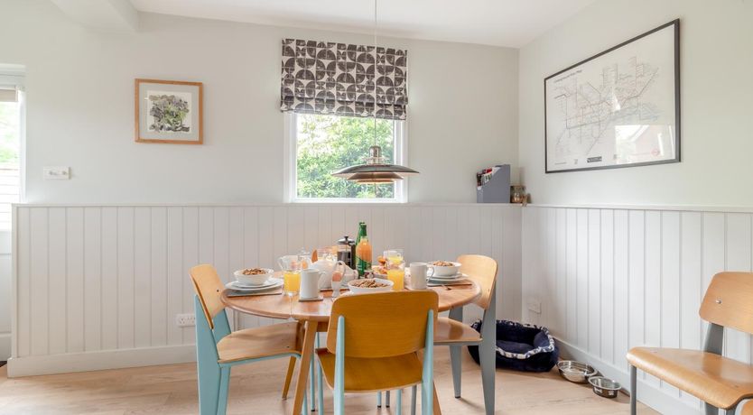 Photo of 3 Bed in Snape