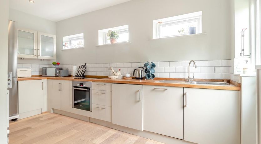 Photo of 3 Bed in Snape