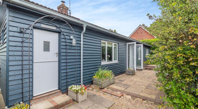 Photo of 3 Bed in Snape