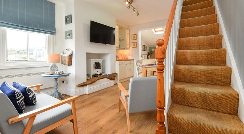 Photo of 5 Bed in Pwllheli