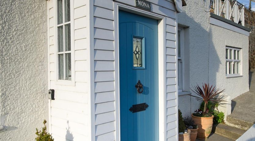 Photo of 5 Bed in Pwllheli