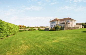 6 Bed in Padstow Holiday Home