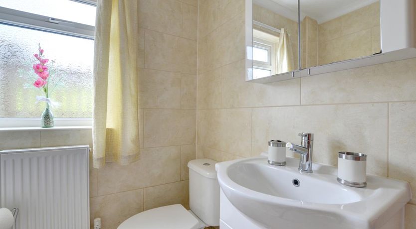 Photo of 3 Bed in Llandysul