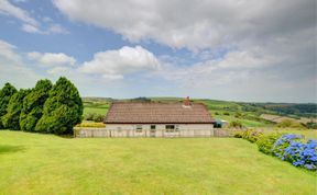 Photo of 3 Bed in Llandysul