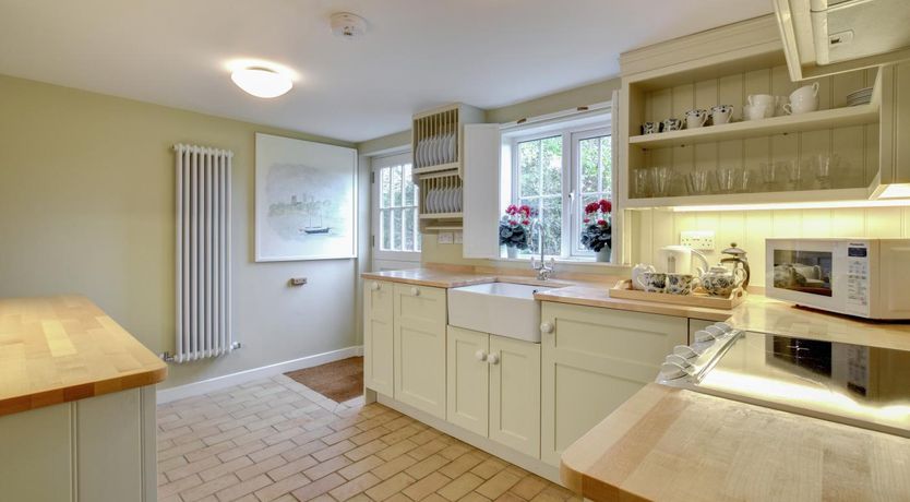 Photo of 2 Bed in Iken