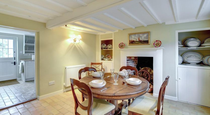 Photo of 2 Bed in Iken