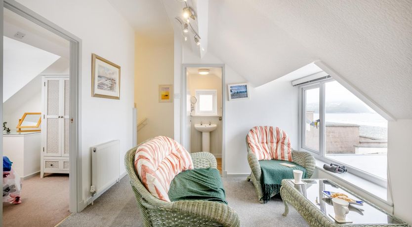 Photo of 3 Bed in Borth