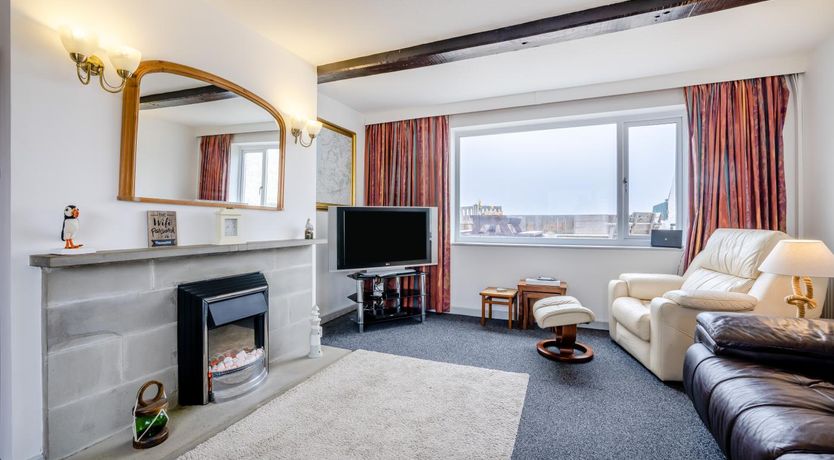 Photo of 3 Bed in Borth