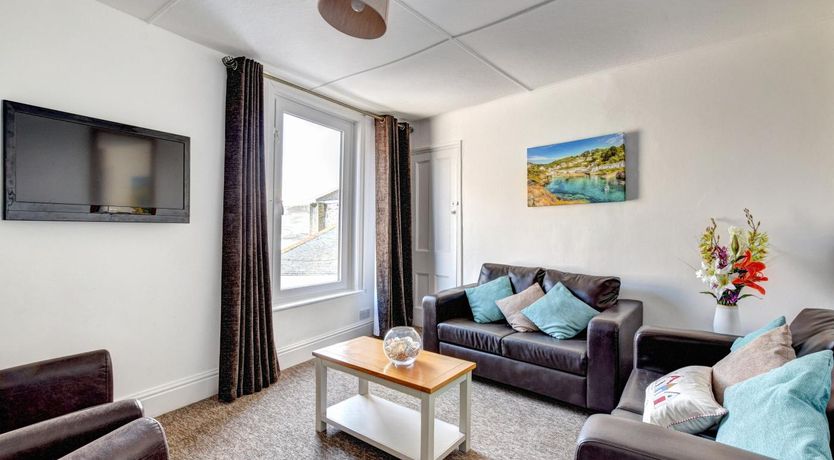 Photo of 3 Bed in St. Ives
