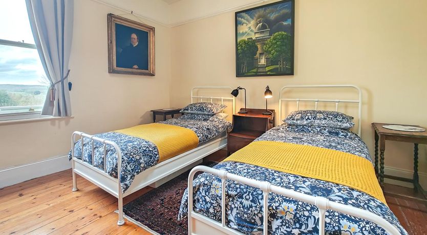 Photo of 2 Bed in Battle