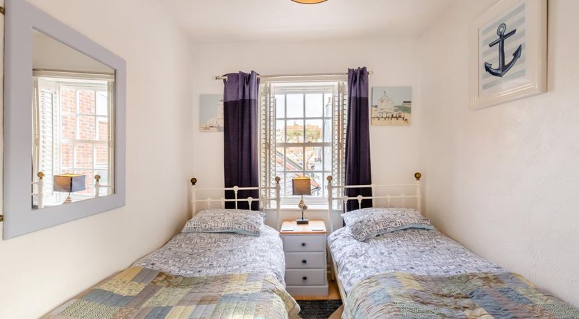 Photo of 2 Bed in Whitby