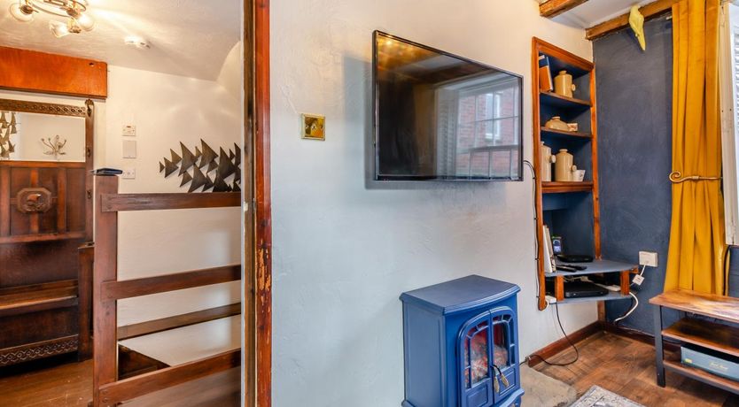 Photo of 2 Bed in Whitby