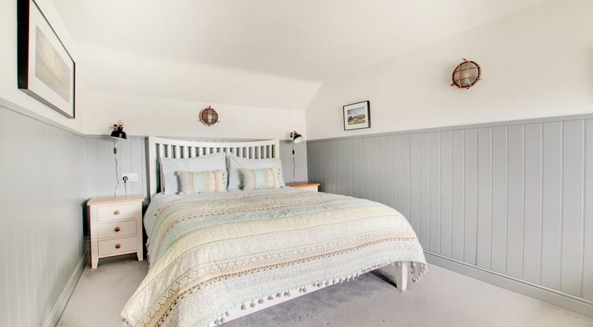 Photo of 2 Bed in Snape