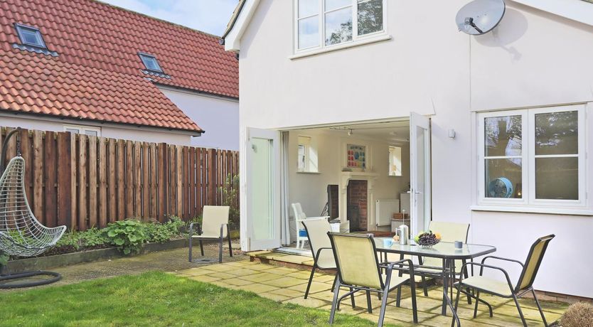 Photo of 4 Bed in Friston
