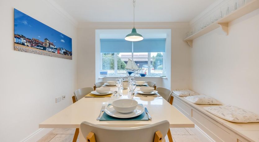 Photo of 4 Bed in Friston