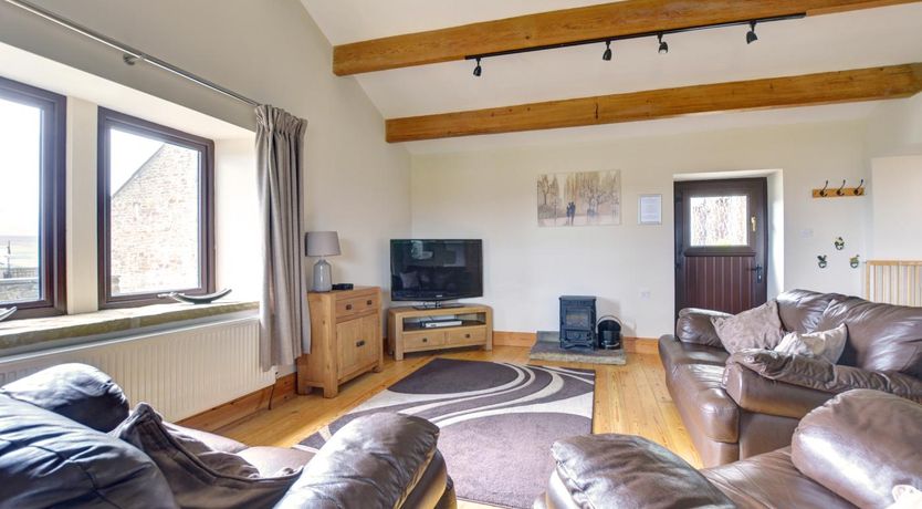 Photo of 2 Bed in Cowling