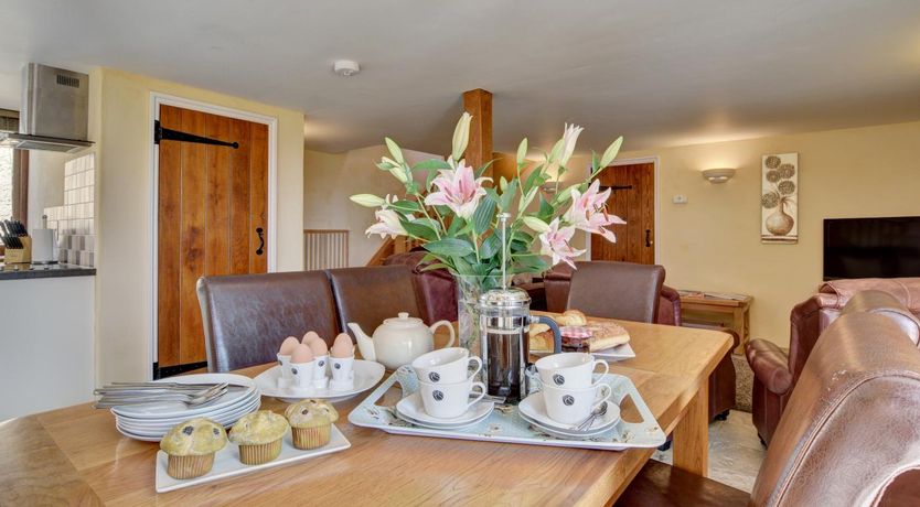 Photo of 3 Bed in Tiverton