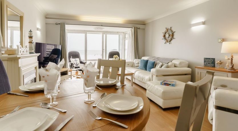 Photo of 3 Bed in Saundersfoot