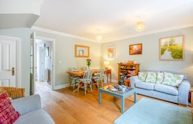 Photo of 3-bed-in-wrentham