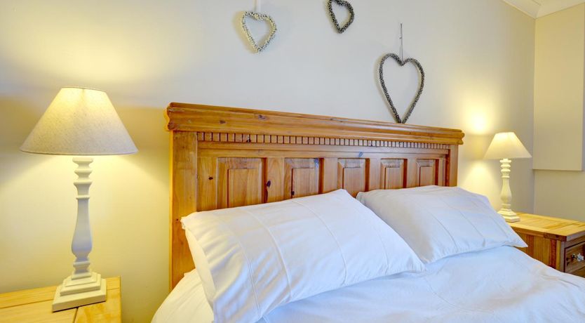 Photo of 2 Bed in Y Felinheli