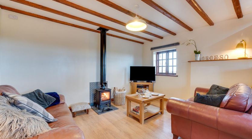 Photo of 2 Bed in Y Felinheli