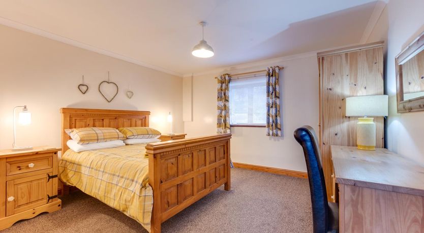 Photo of 2 Bed in Y Felinheli