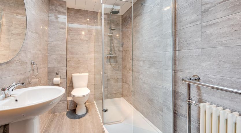Photo of 2 Bed in Y Felinheli