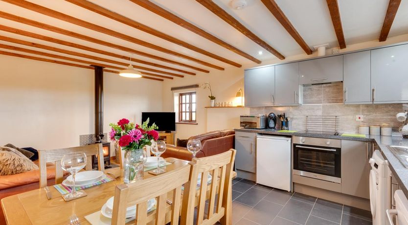 Photo of 2 Bed in Y Felinheli