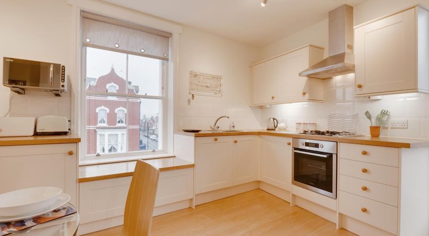 Photo of 2 Bed in Whitby
