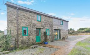 Photo of 2 Bed in Redruth