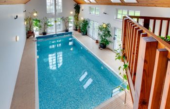7 Bed in Gower Holiday Home