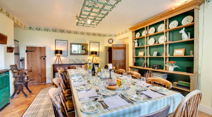 Photo of 7 Bed in Gower