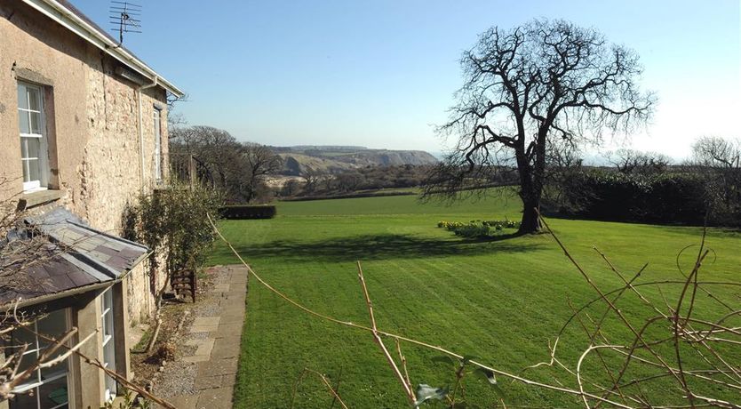 Photo of 7 Bed in Gower
