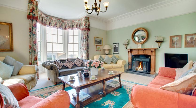 Photo of 7 Bed in Gower
