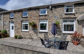 Photo of 2-bed-in-porthmadog-1