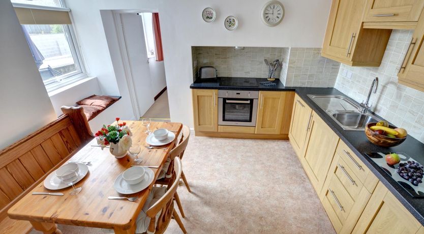 Photo of 2 Bed in Porthmadog