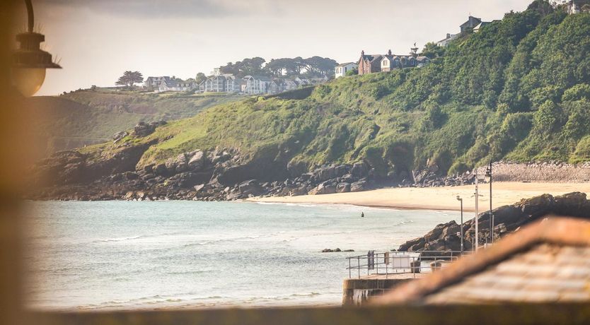 Photo of 2 Bed in St. Ives