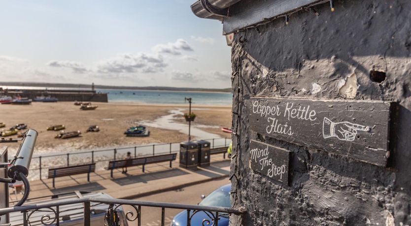 Photo of 2 Bed in St. Ives