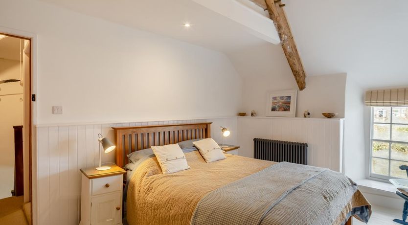 Photo of 2 Bed in Instow