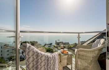 2 Bed in Looe Holiday Home