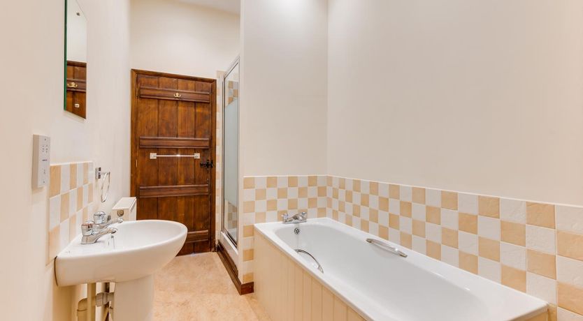 Photo of 2 Bed in Benenden